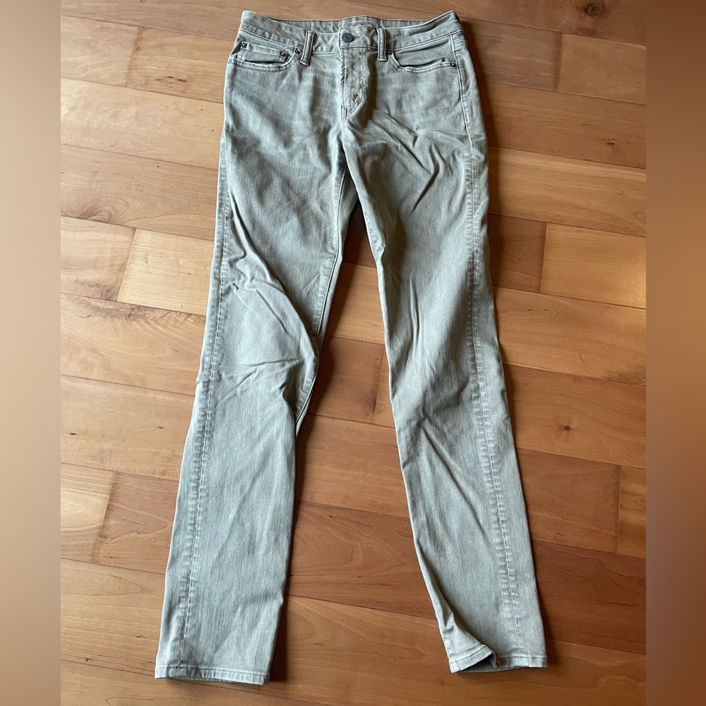 American Eagle 30x34 Slim Khaki Jeans